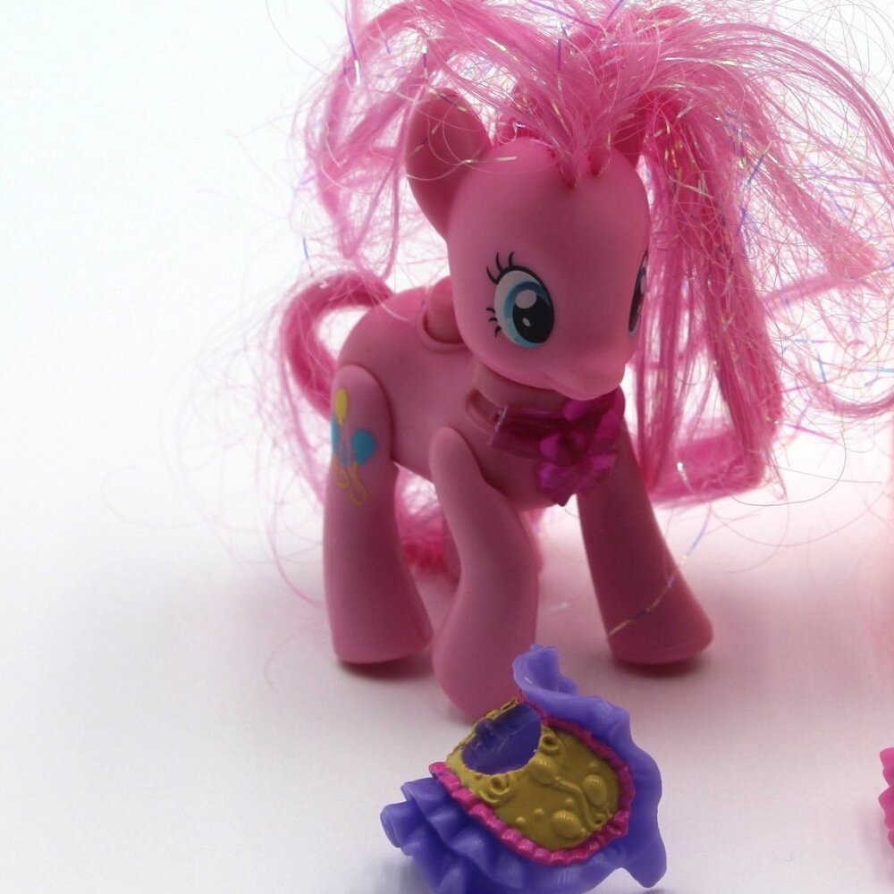 My Little Pony Shine Bright Pinkie Pie Light Up Necklace Canterlot Target MLP